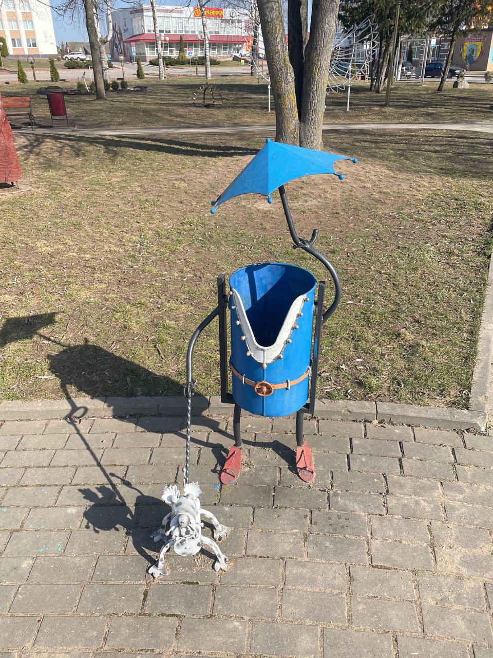 Хранитель с собачкой
